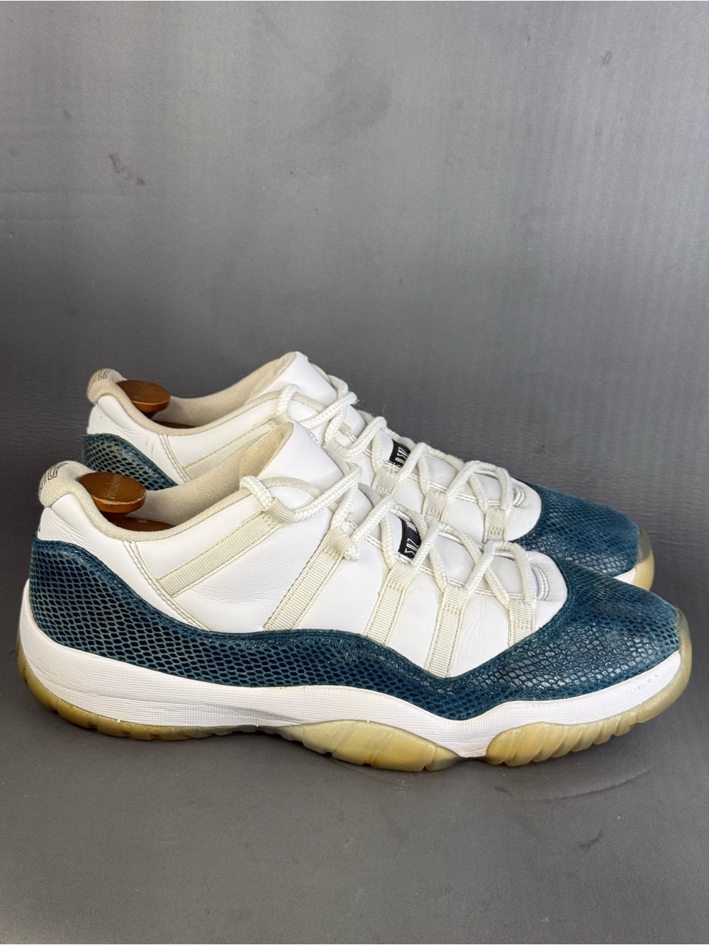 Air Jordan 11 Retro Low 'Snakeskin' athletic sneaker shoes men’s size 13